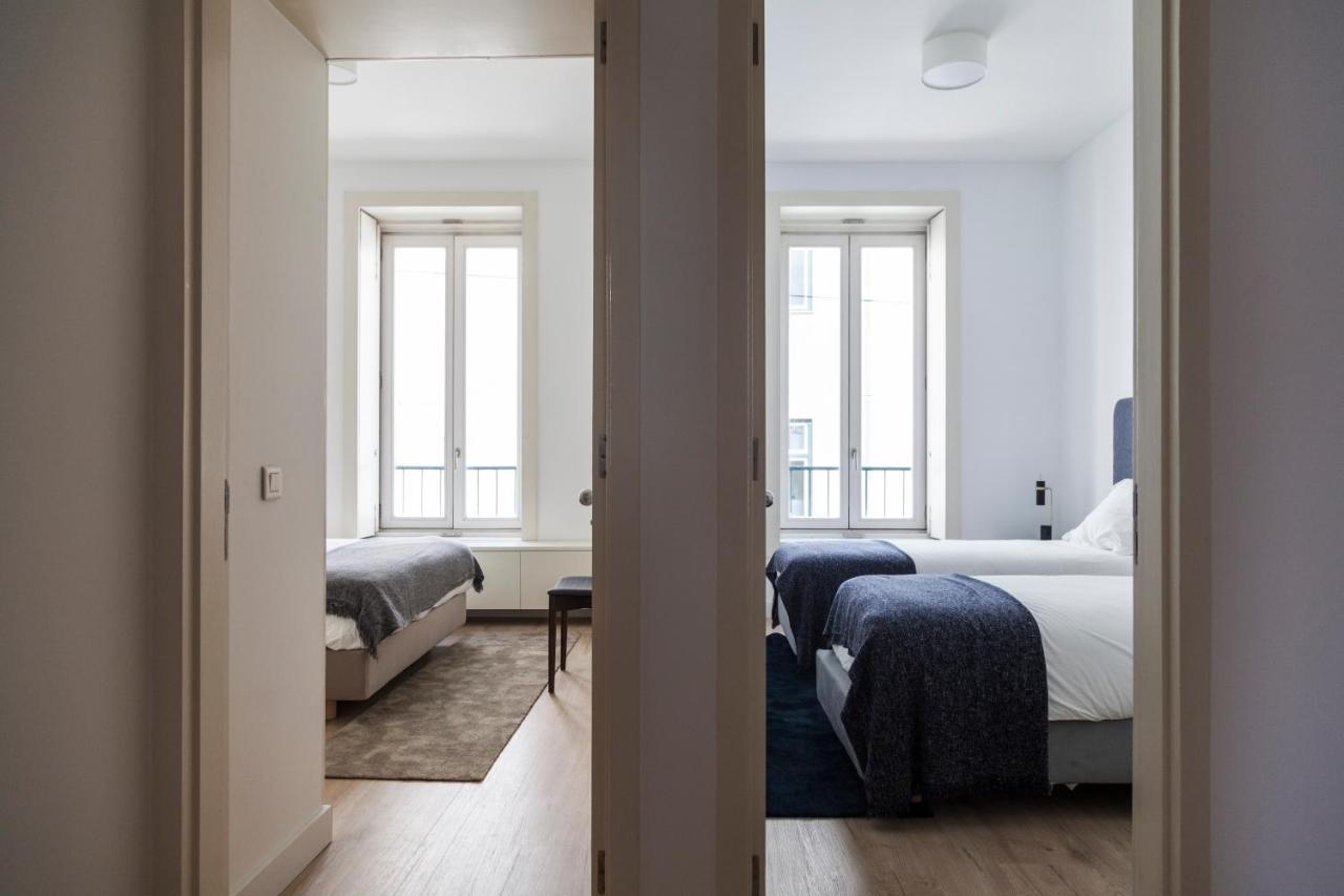 Classy 2Bdr Apartment In Downtown By Lovelystay Lisboa Exteriör bild
