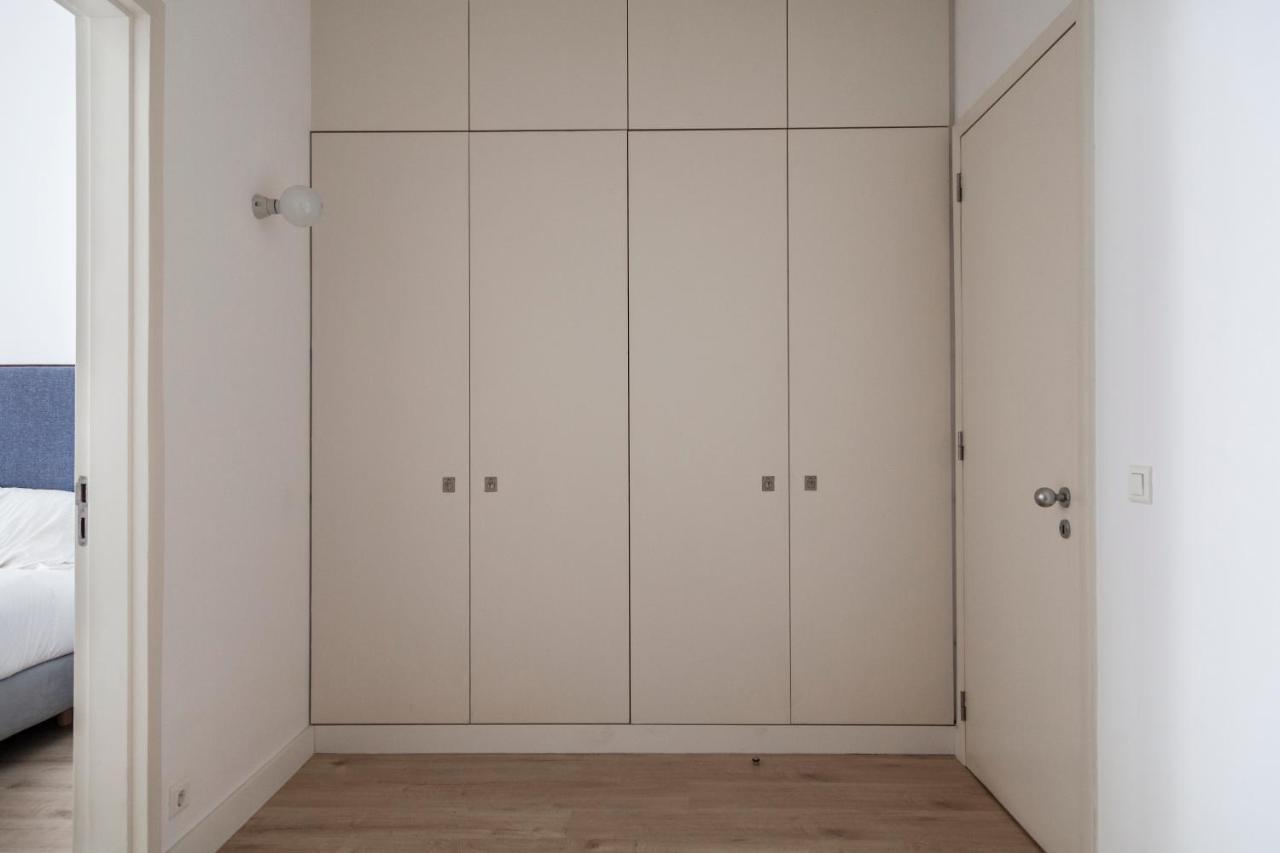 Classy 2Bdr Apartment In Downtown By Lovelystay Lisboa Exteriör bild